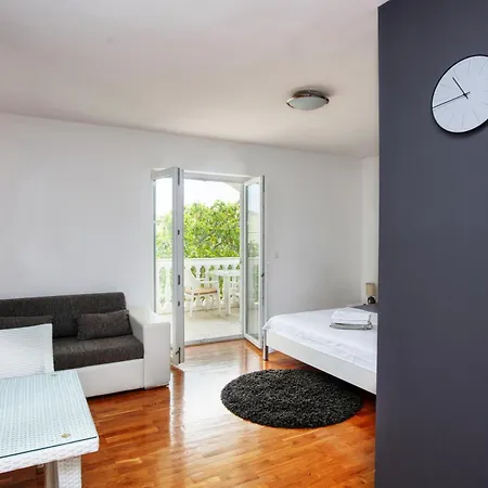 With A Parking Space - 22382 Apartment Vodice