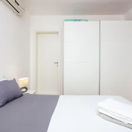 With A Parking Space - 22382 Apartment Vodice